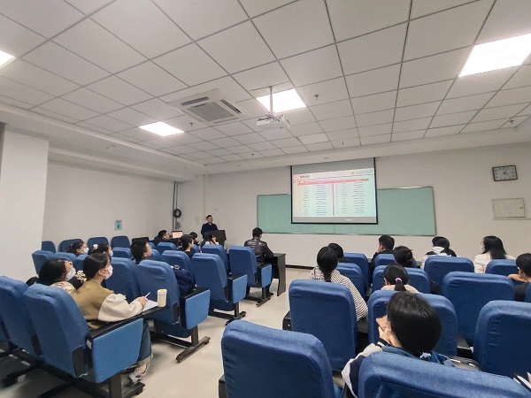 cc6b714f43c848e480c9b65f7a11ab49.jpg 上网1.jpg