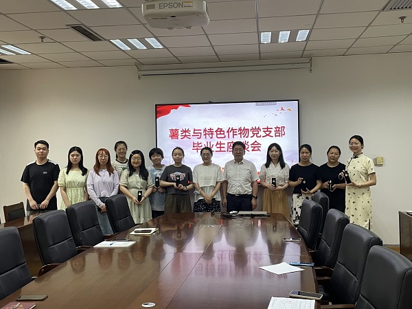 4b9d7828353d4d8bbc9398f50f995119.jpg 上网1.jpg