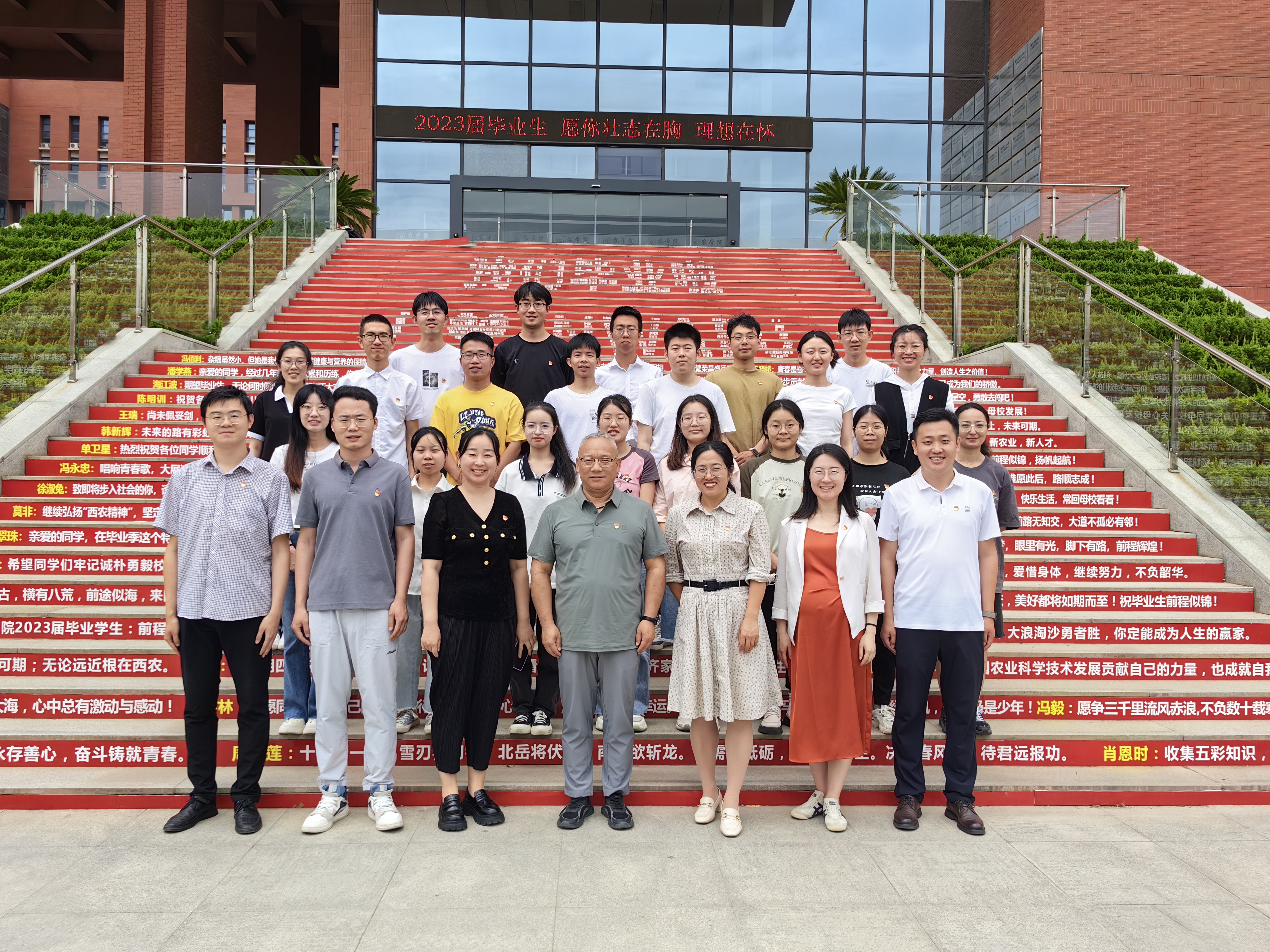 8a0a06e91ca24c65933d08c4357cc890.jpg 8a0a06e91ca24c65933d08c4357cc890.jpg